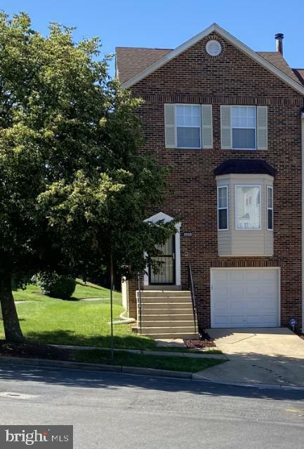 Property Photo:  