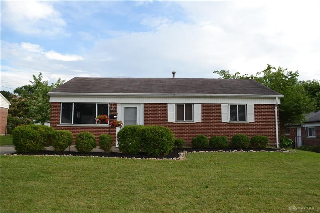 Property Photo: 318 Magnolia Lane OH 45324