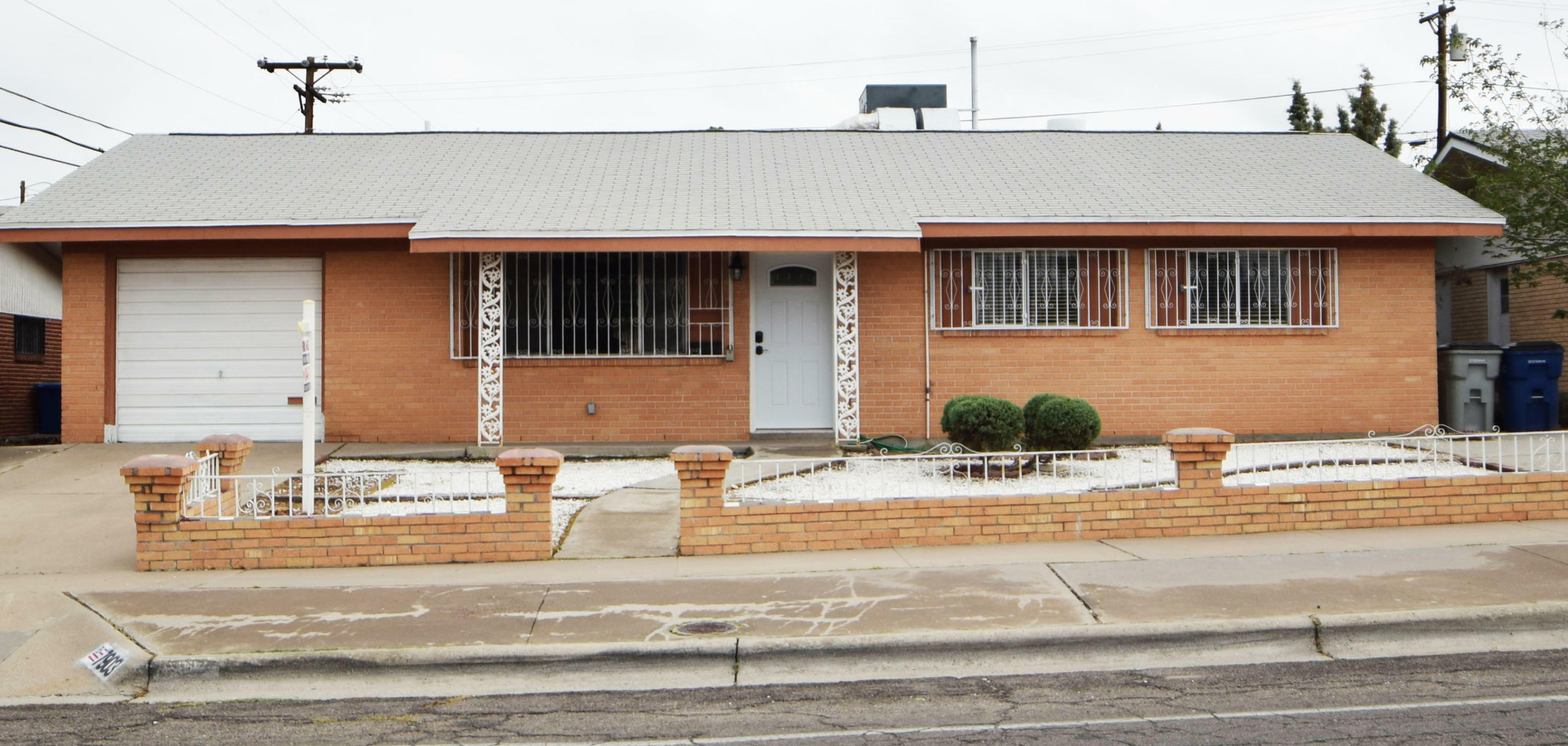 7903 Parral Drive  El Paso TX 79915 photo