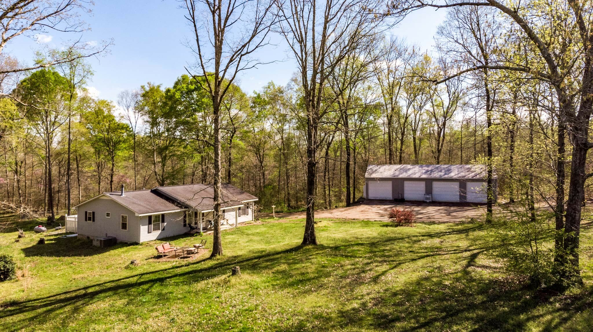 Property Photo:  487 Busby Rd  TN 38469 