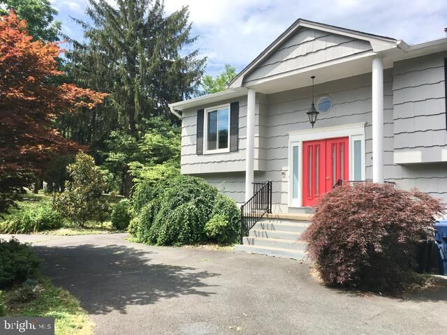 Property Photo:  45 Colonial Lake Drive  NJ 08648 