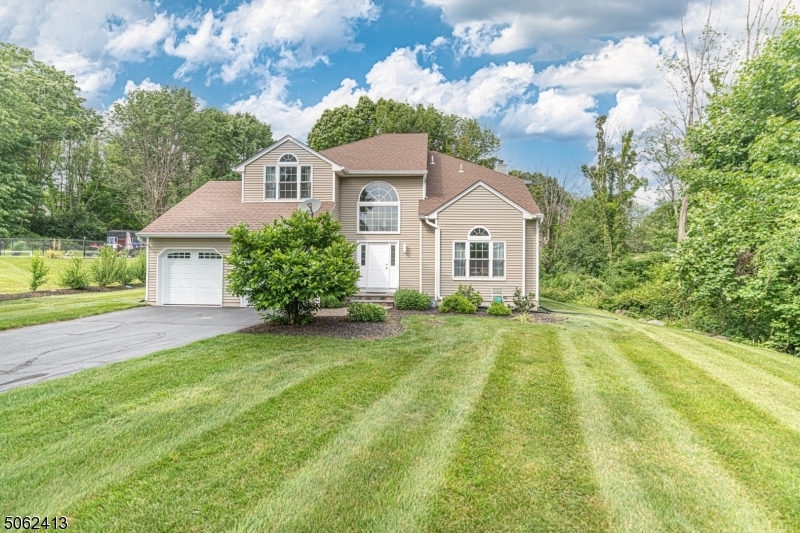 14 Patriot Way  Vernon Twp. NJ 07418 photo