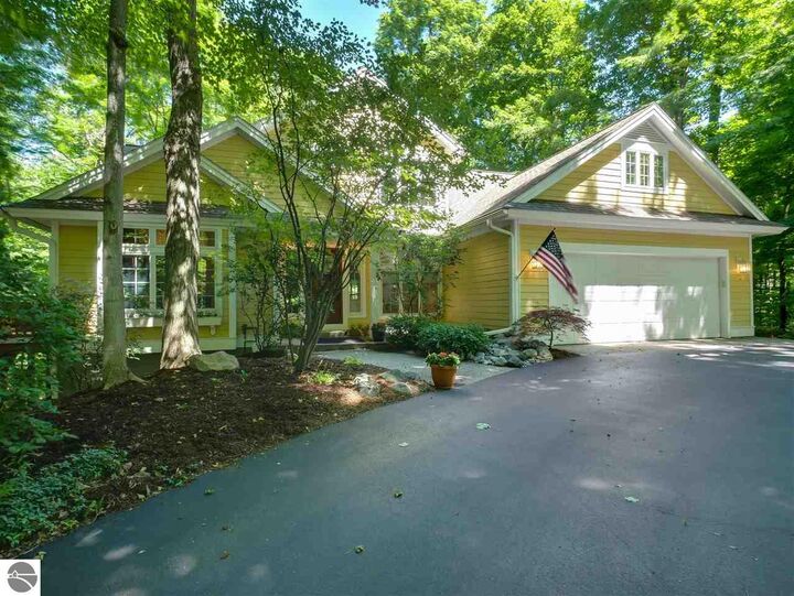 8940 Sunset Circle  Traverse City MI 49686 photo