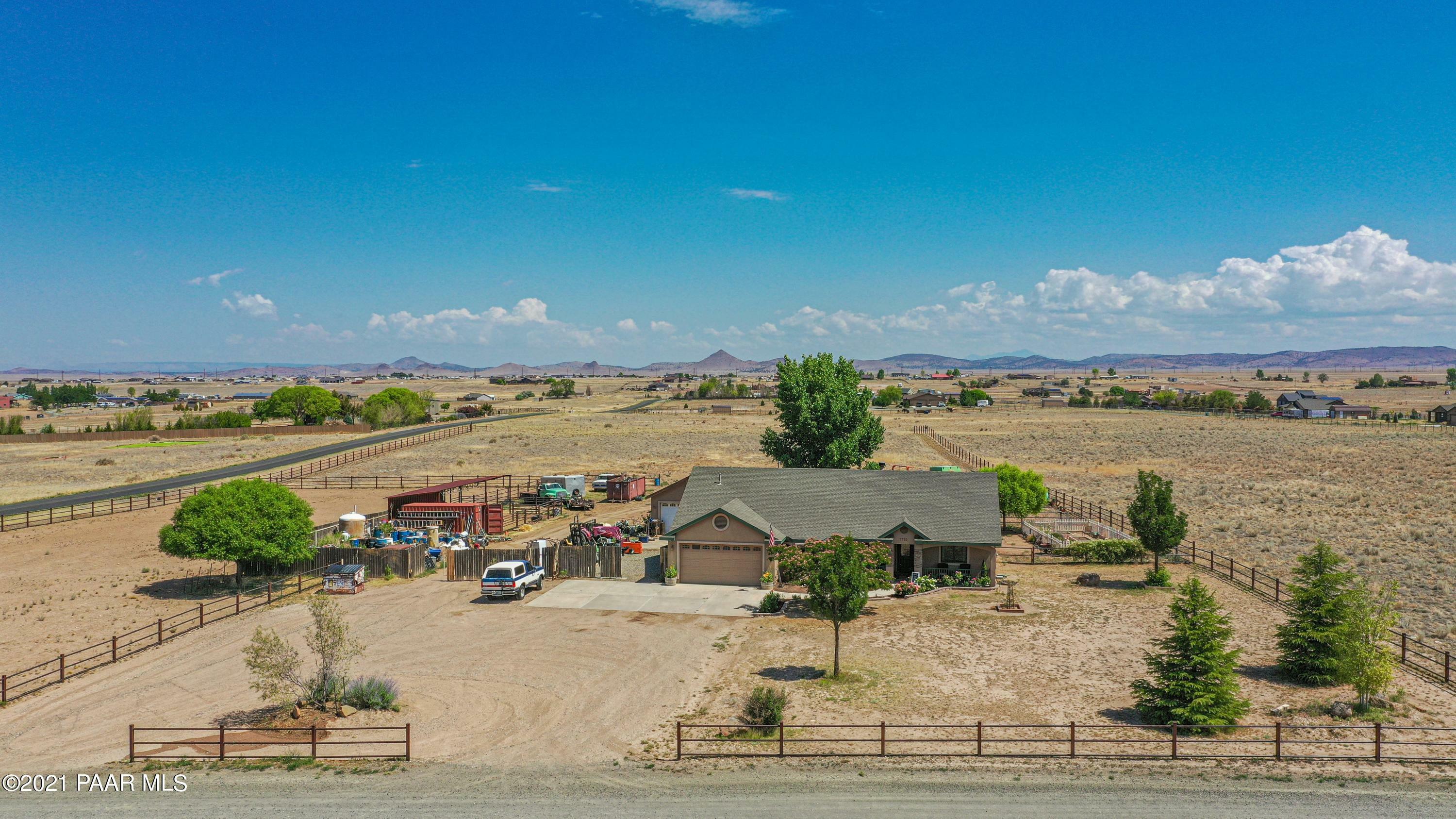 Property Photo:  7780 E Dreamcatcher Drive  AZ 86315 