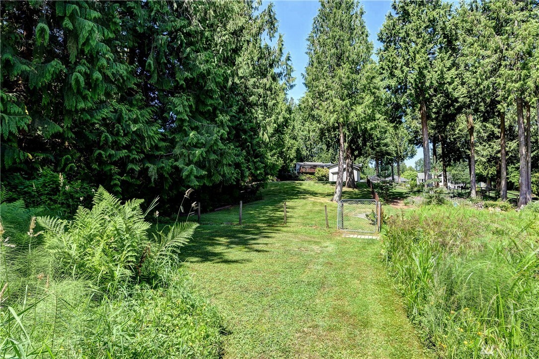 Property Photo:  21413 W Lost Lake Rd  WA 98296 