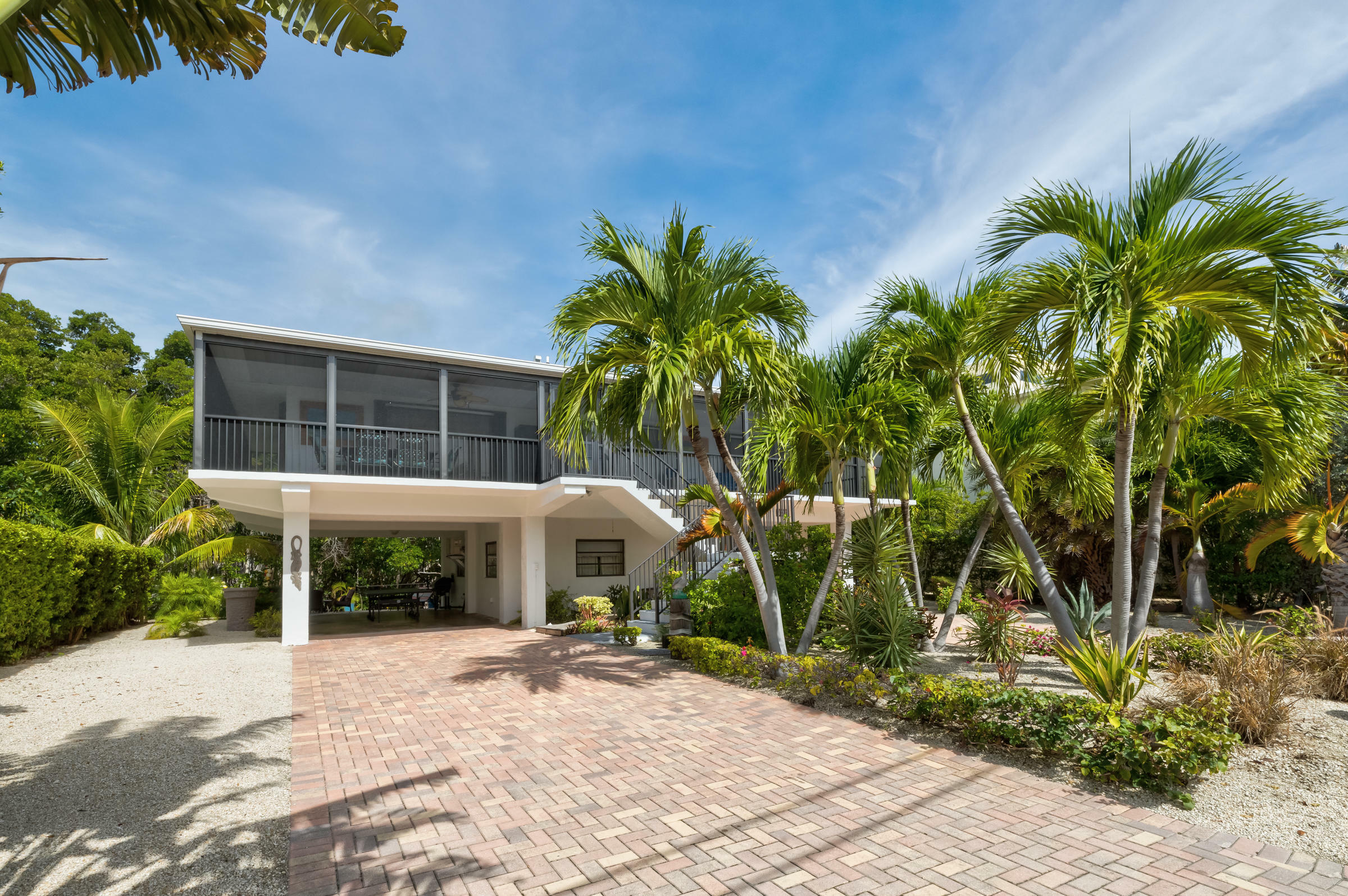 Property Photo:  120 Galleon Road  FL 33036 