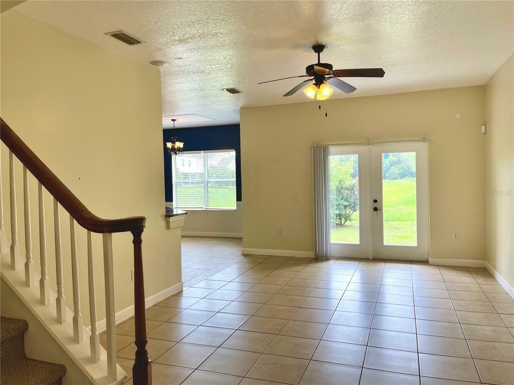 Property Photo:  8842 Isla Bella Drive  FL 32818 