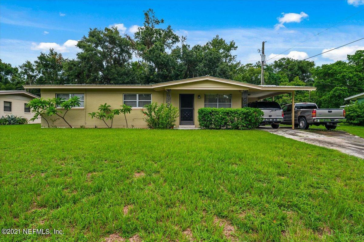 Property Photo:  206 Belmont Drive  FL 32177 