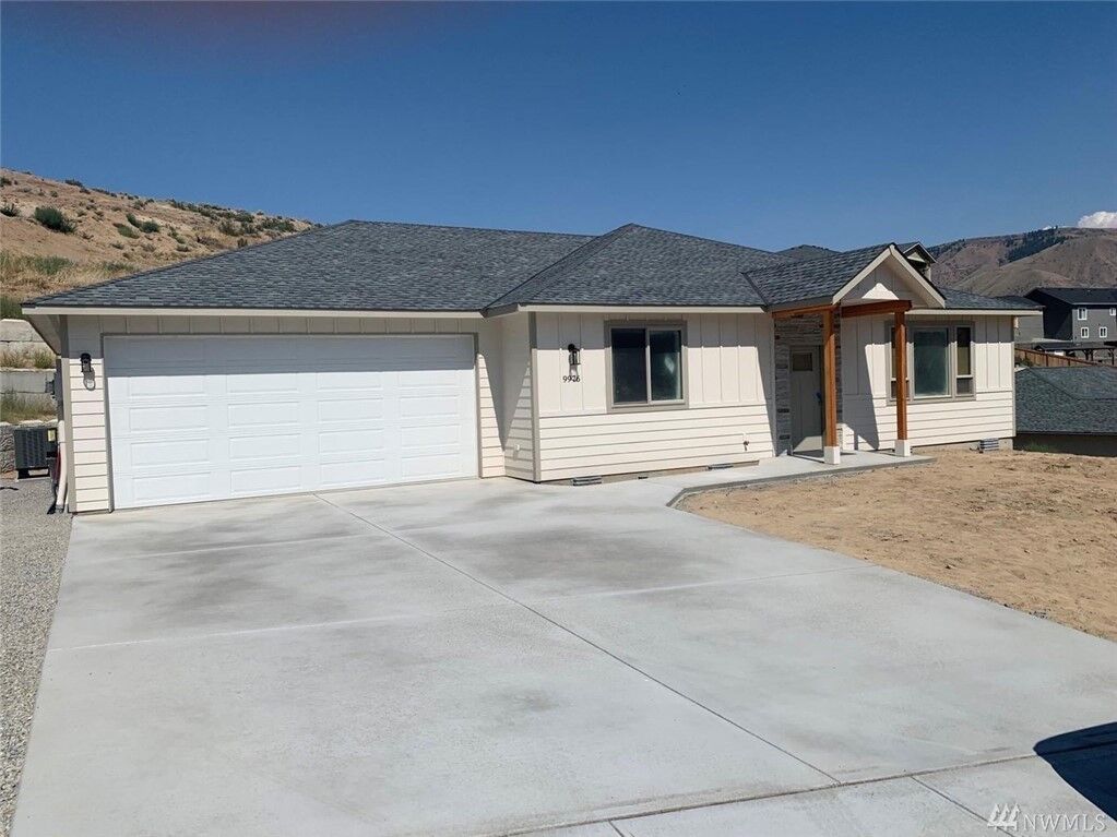 Property Photo:  9976 Saska Wy  WA 98822 