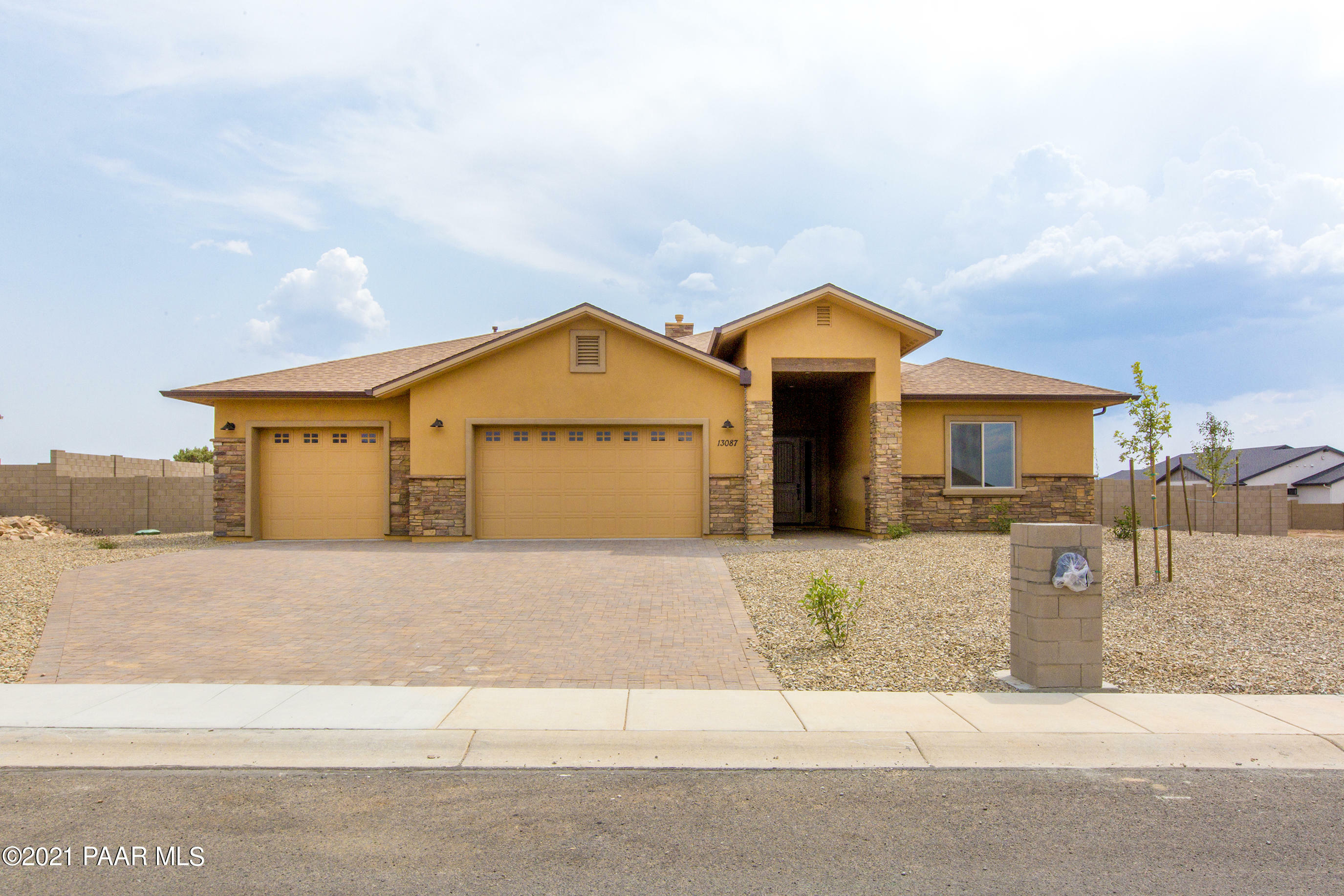 8917 N Briley Street  Prescott Valley AZ 86315 photo