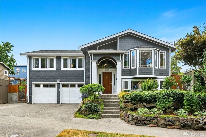 5635 Keystone Place N  Seattle WA 98103 photo
