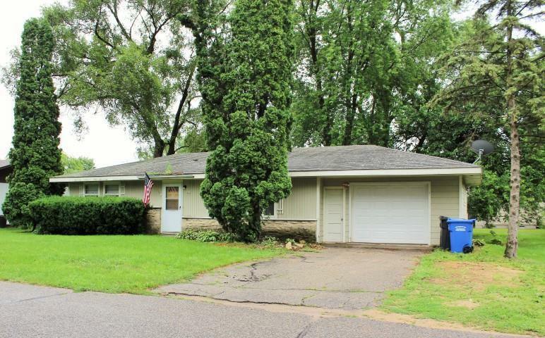 Property Photo:  209 Breezy Point Dr  WI 53954 