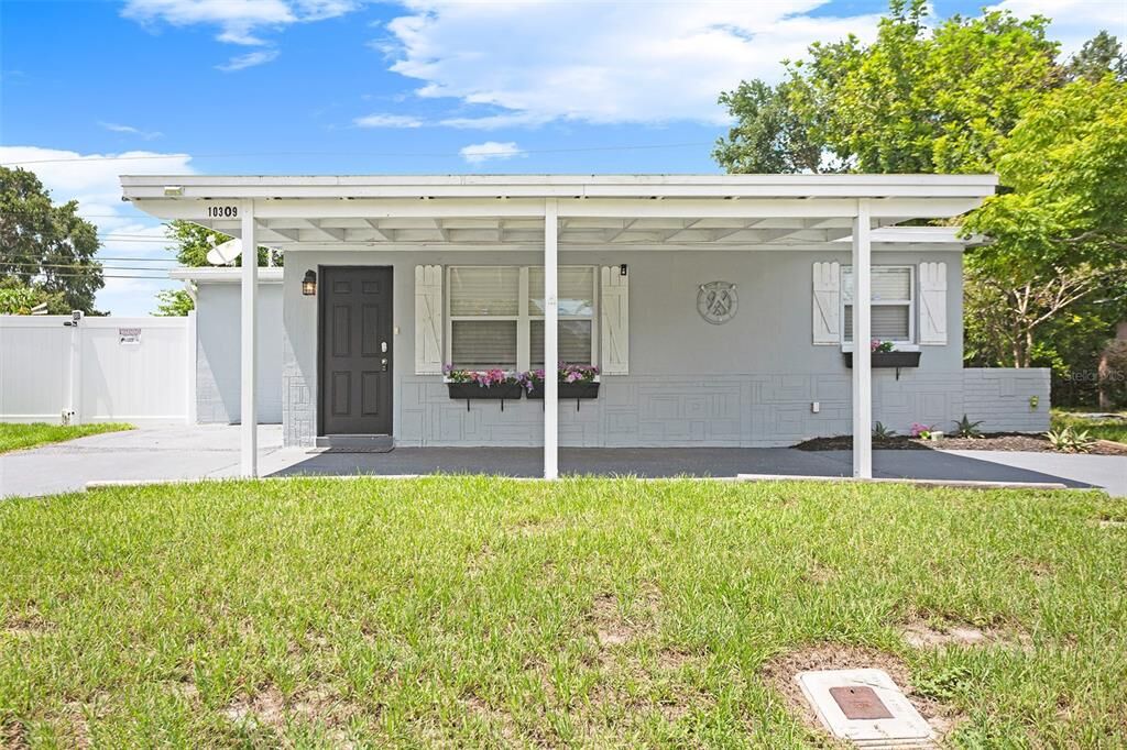 Property Photo: 10309 108th Avenue FL 33773