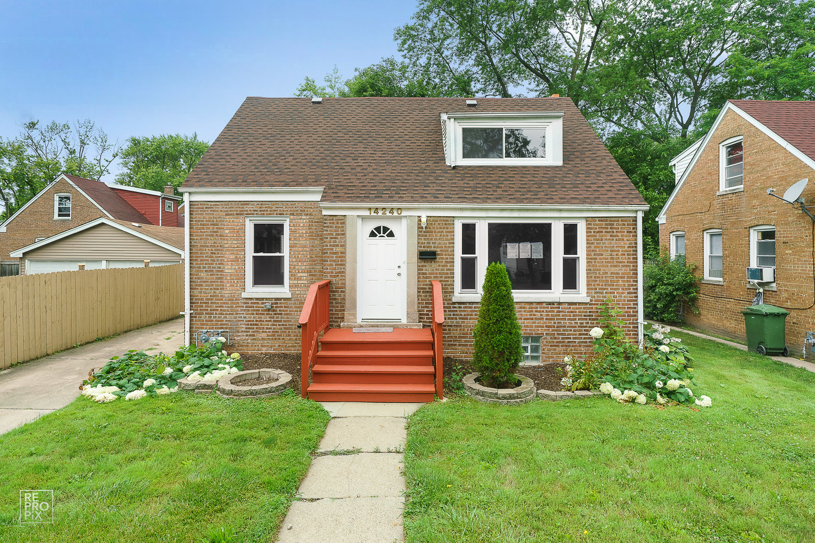 14240 Calumet Avenue  Dolton IL 60419 photo