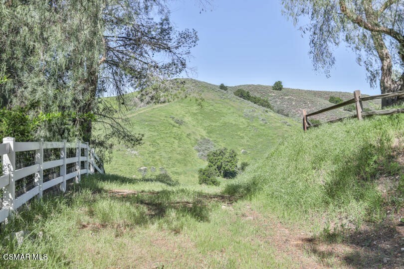 Property Photo:  6015 Lapworth Drive  CA 91301 