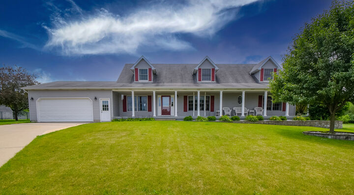 496 Meadow Lane  Lowell IN 46356 photo