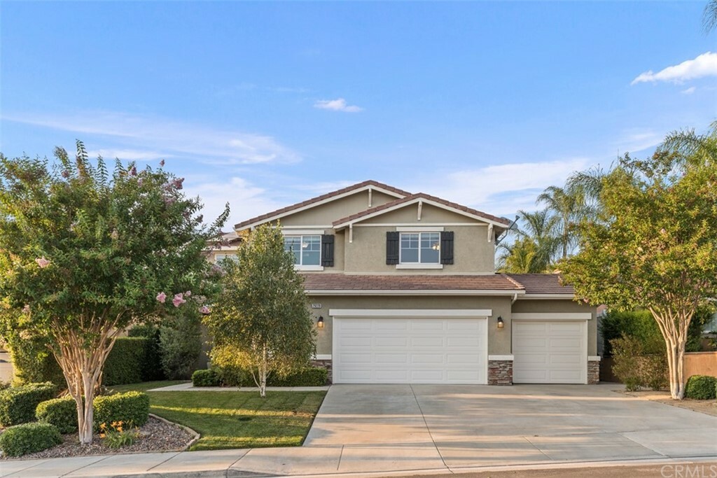 Property Photo:  29220 Woodfall Drive  CA 92563 