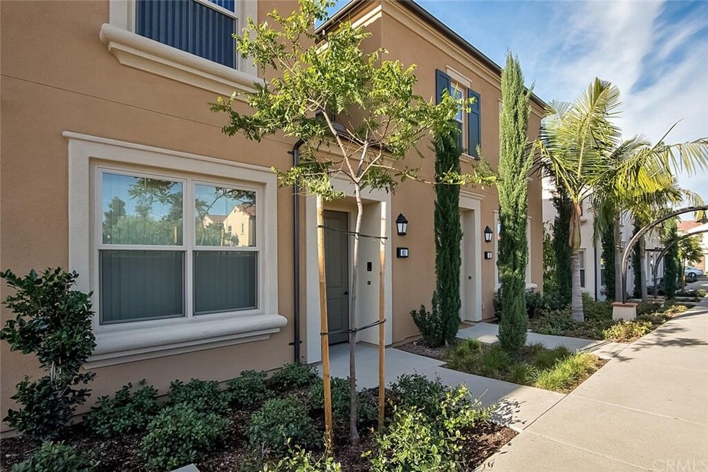 Property Photo:  61 Fairymoss  CA 92620 