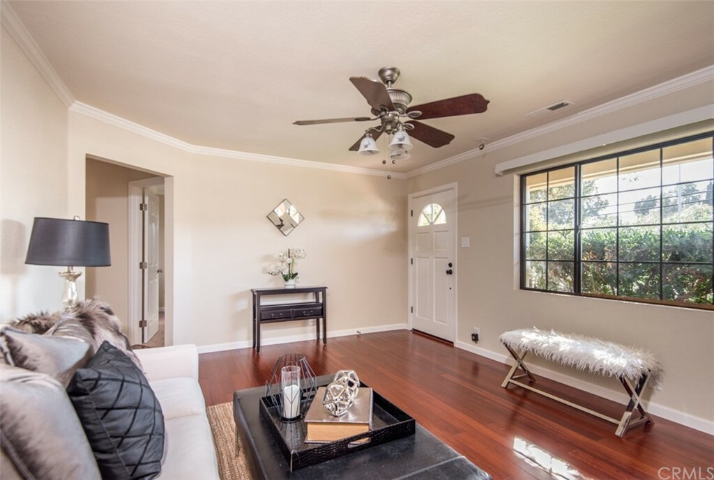 Property Photo:  1189 W Hacienda Avenue  CA 95008 