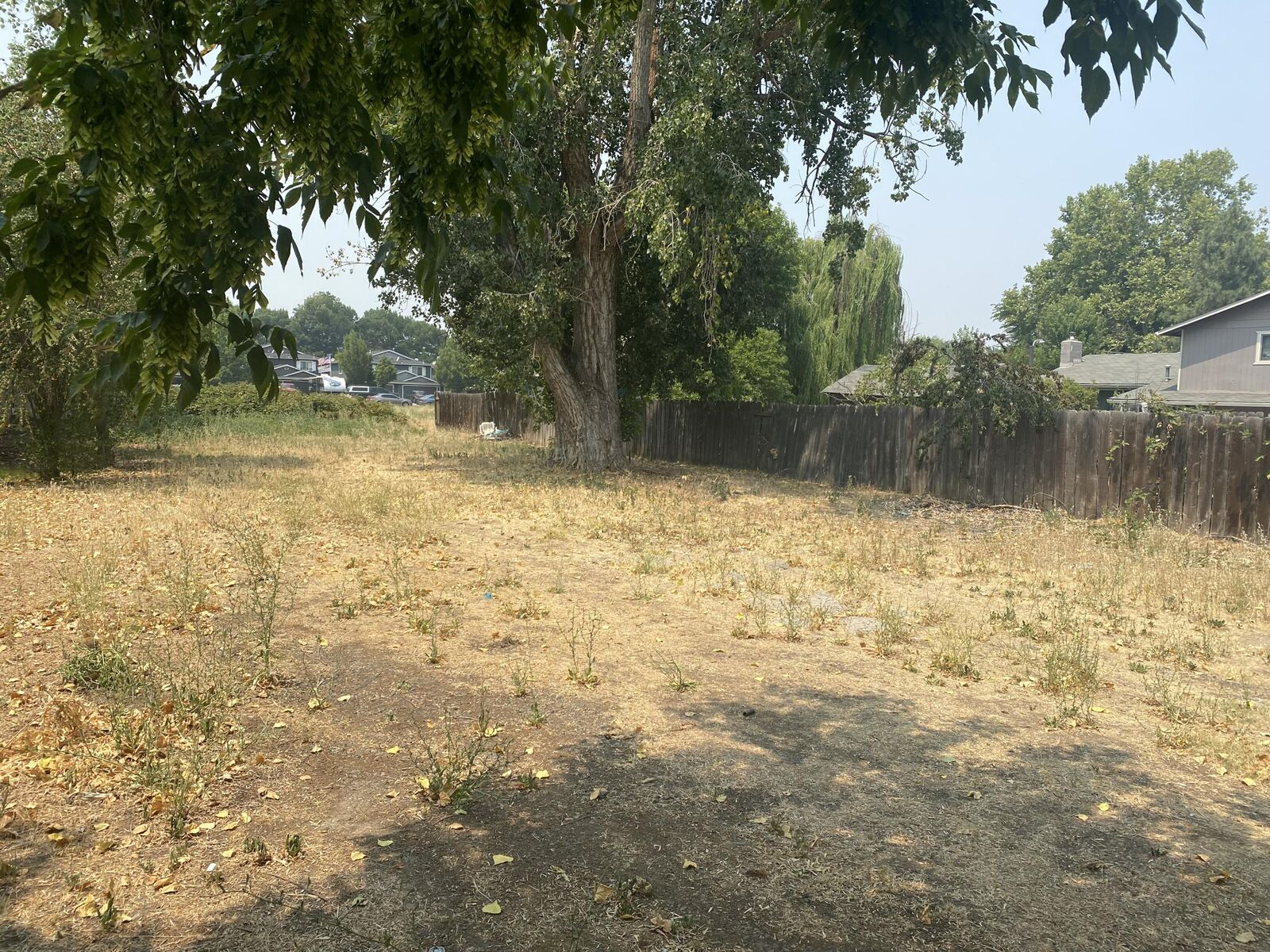 Property Photo: 2503 Howard Avenue OR 97501