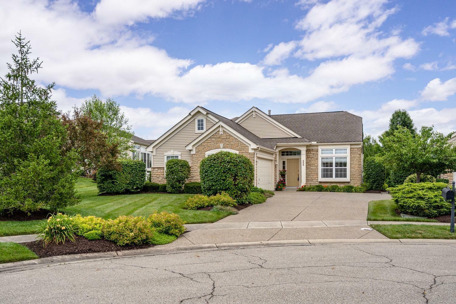 Property Photo: 1318 Laurel Brook Way OH 45036