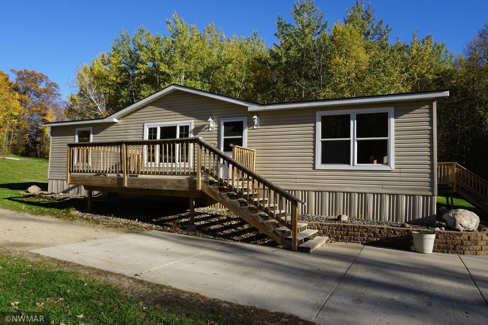 Property Photo:  1362 Turtle Vista Way NE  MN 56601 