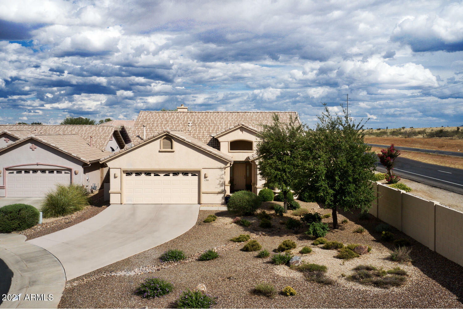Property Photo:  1966 Harwood Circle  AZ 85650 