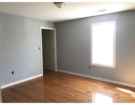 Property Photo: 247 Pilgrim Ave 2 MA 01604