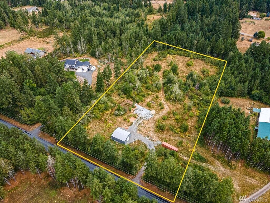 Property Photo:  768 Logan Hill Rd  WA 98532 