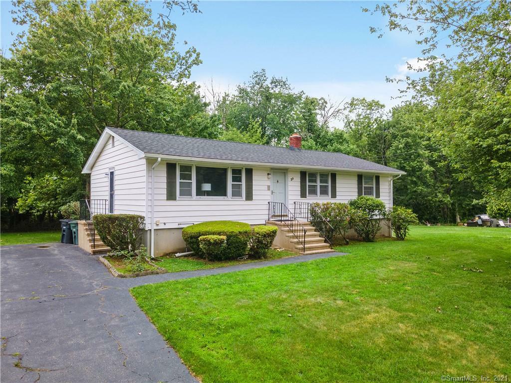 Property Photo: 29 Lance Lane CT 06460