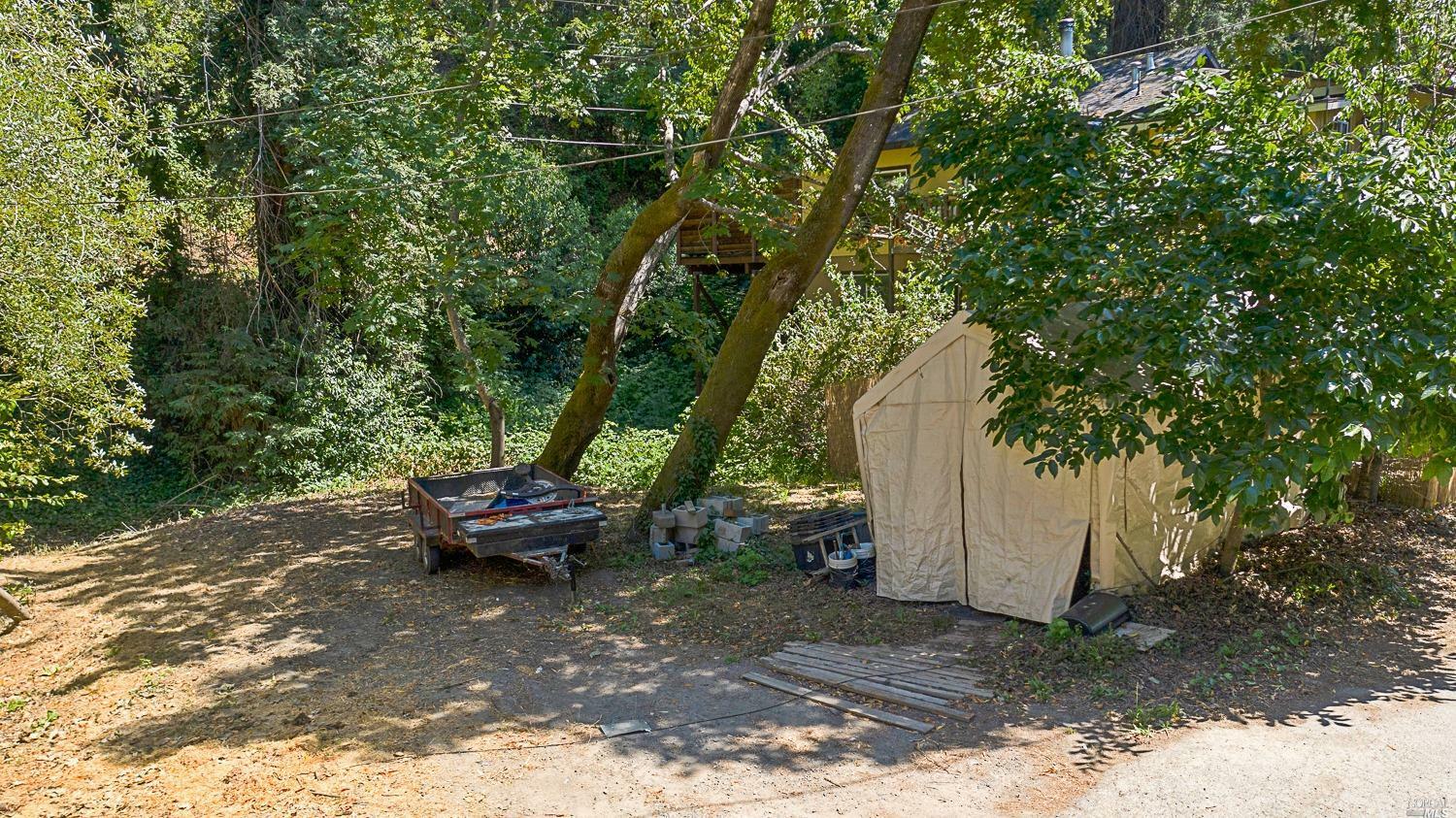 Property Photo:  16840 Neeley Road  CA 95446 