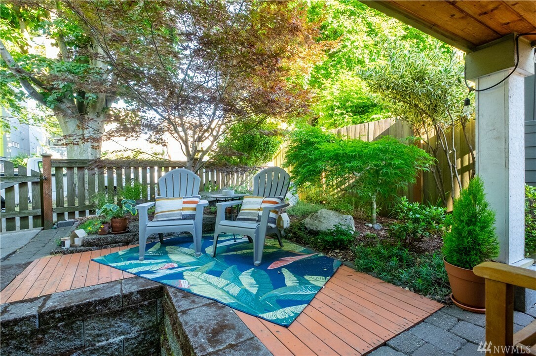 Property Photo: 3041 Beacon Ave S B WA 98144