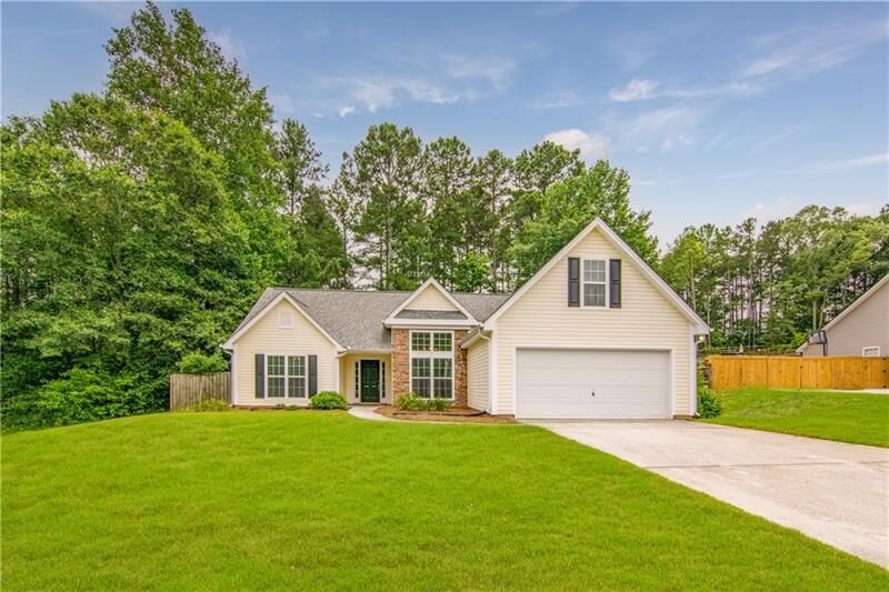Property Photo:  1785 Leigh Meadow Drive  GA 30019 