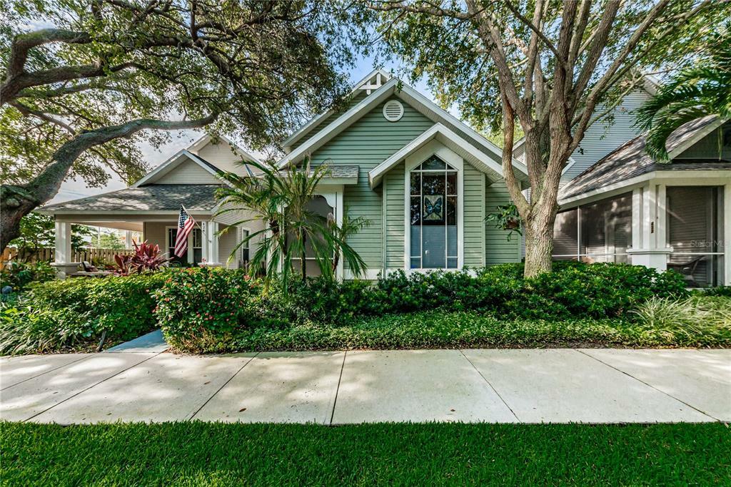 Property Photo:  428 14th Avenue N  FL 33701 