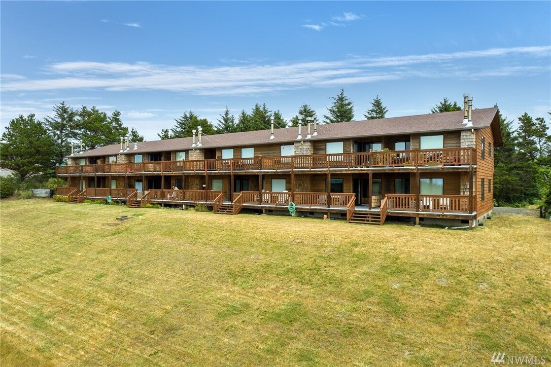 Property Photo:  2855 S Forrest St 102  WA 98595 