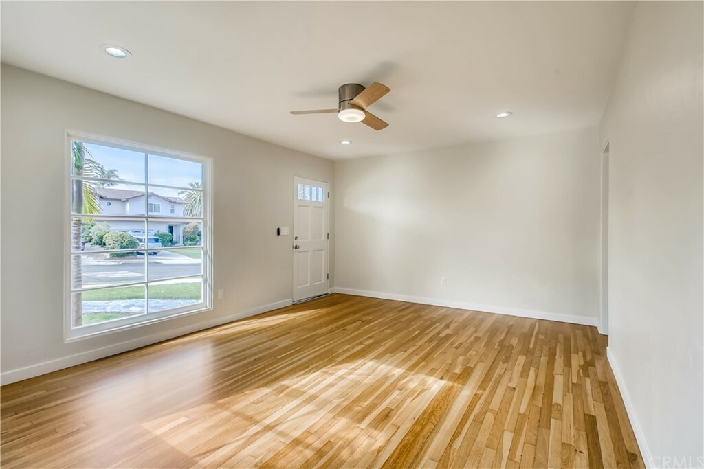 Property Photo:  3905 Centraloma Drive  CA 92107 