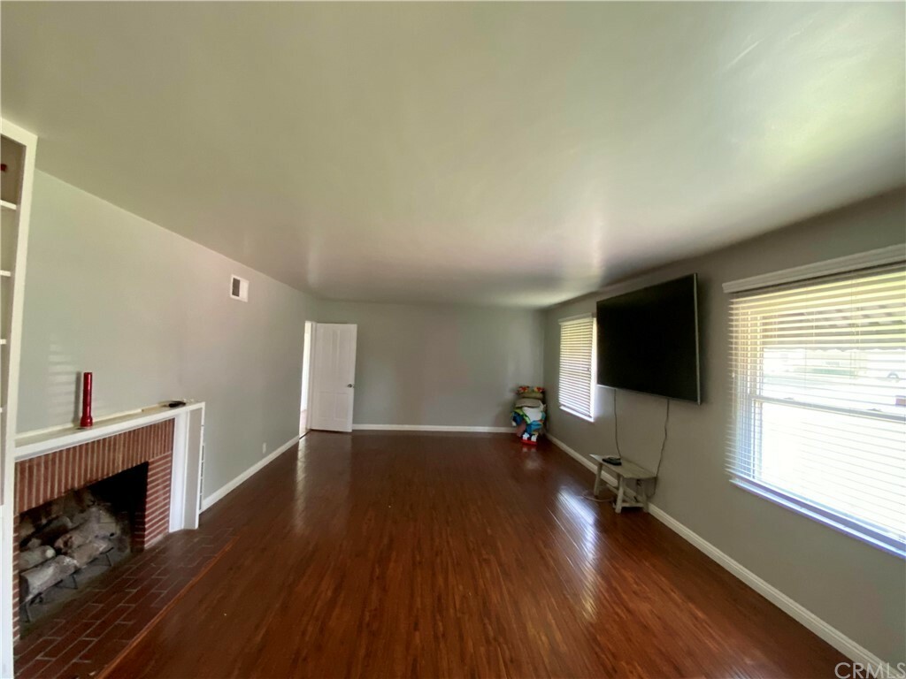 Property Photo:  2505 Carlton Place  CA 92507 