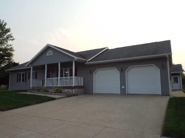 Property Photo: 220 North Douglas Street WI 54971