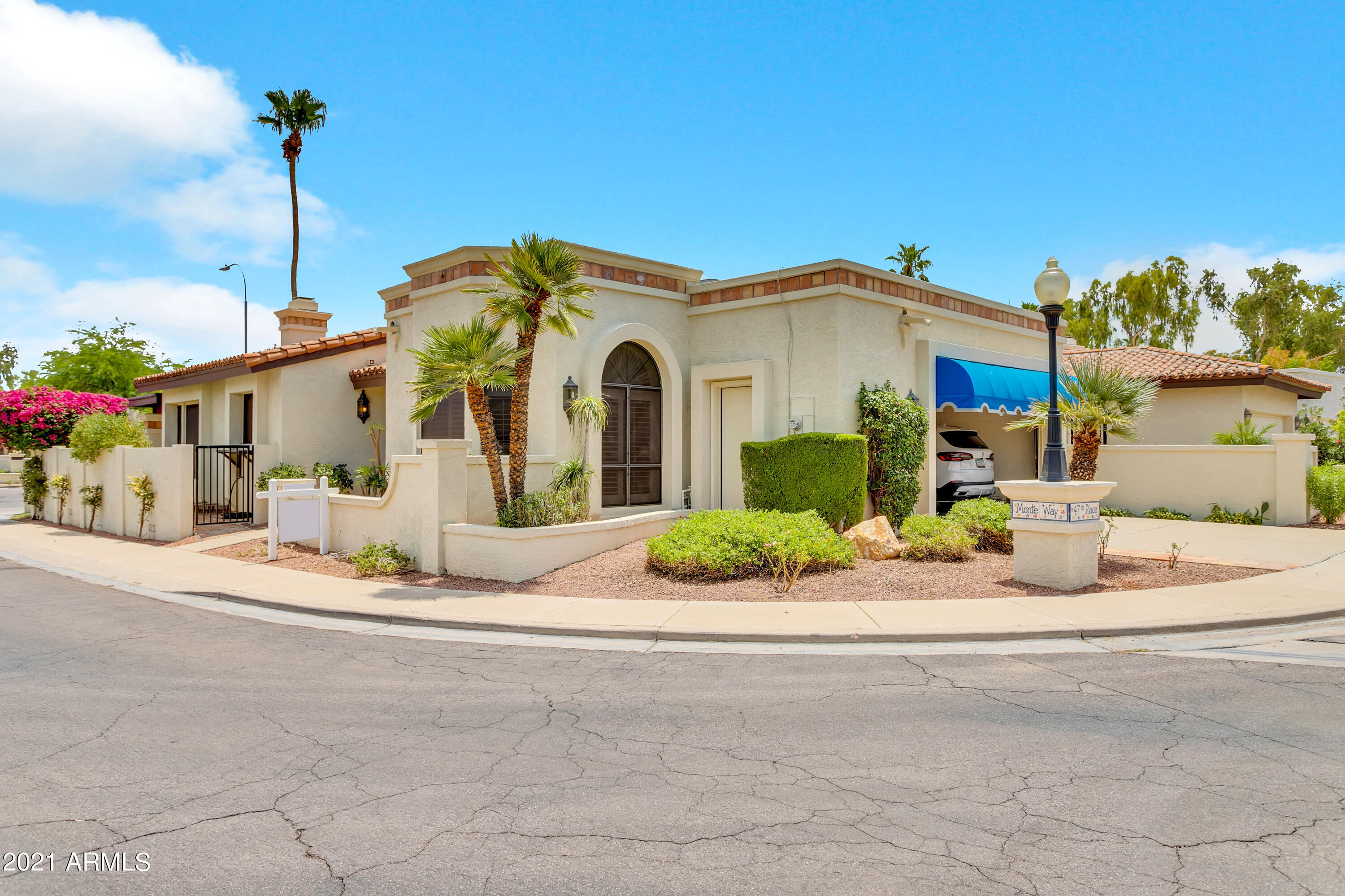 Property Photo: 9401 S 47th Place AZ 85044