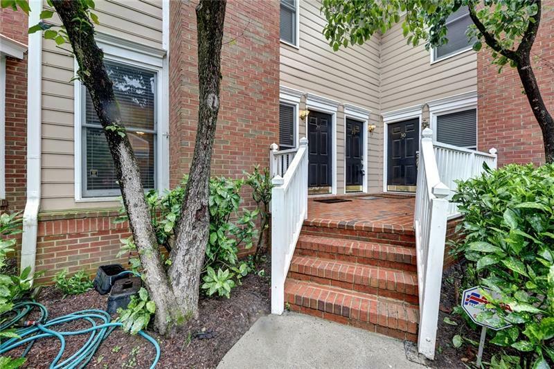 Property Photo:  7500 Roswell Road 28  GA 30350 