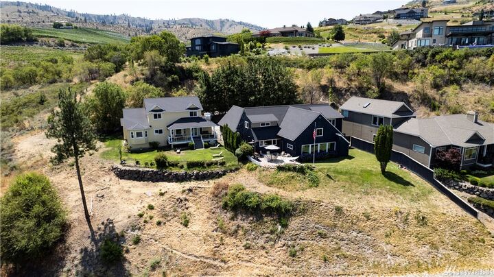 Property Photo:  955 S Lakeshore Rd  WA 98816 