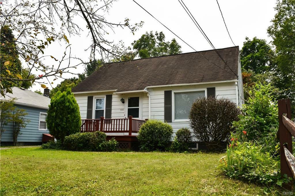 Property Photo:  131 West Molloy Road  NY 13211 