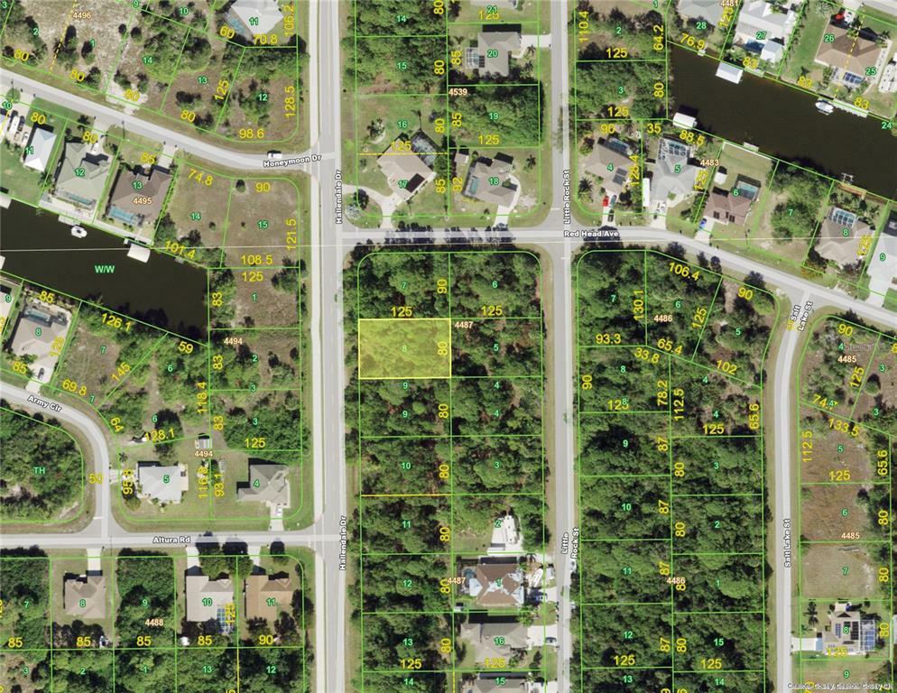 Property Photo: 9556 Hallendale Drive FL 33981