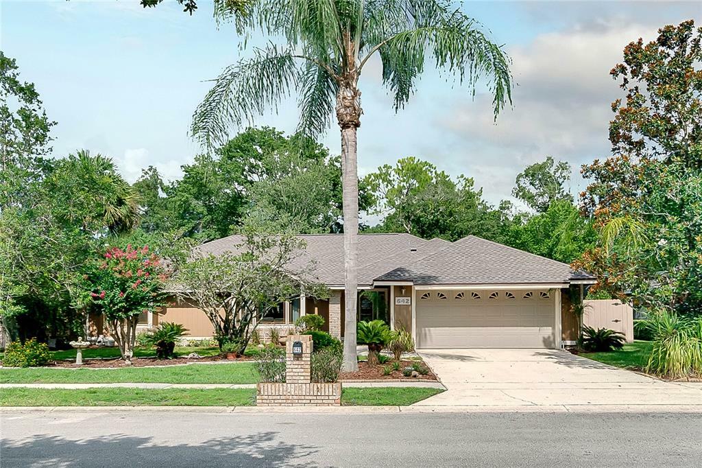 Property Photo:  642 Longmeadow Circle  FL 32779 