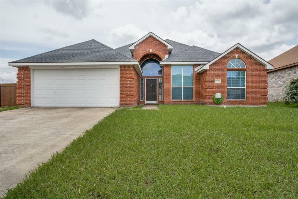 Property Photo: 758 Fairview Avenue TX 75159