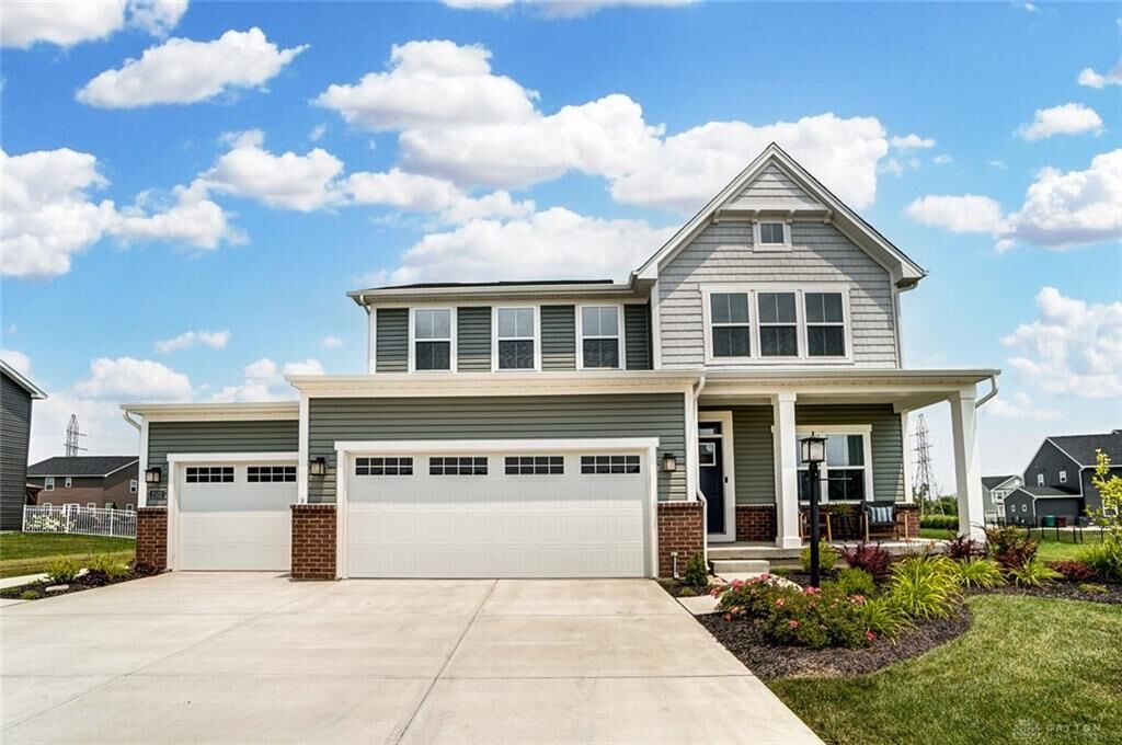 Property Photo: 2102 Creswell Drive OH 45434
