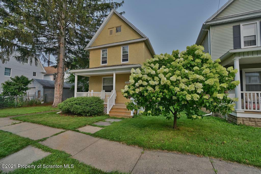 Property Photo:  1043 Blair Avenue  PA 18508 