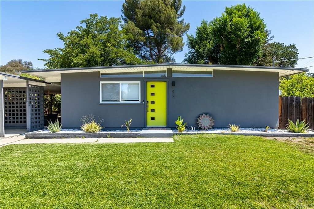 Property Photo:  629 Moss Avenue  CA 93446 