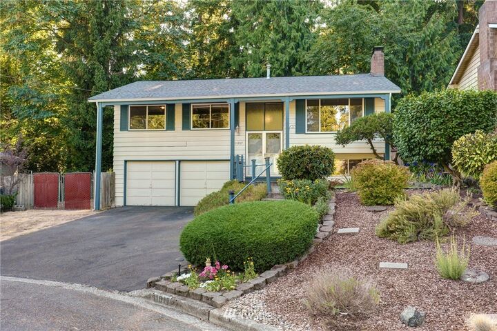 Property Photo: 11017 111th Avenue NE WA 98033