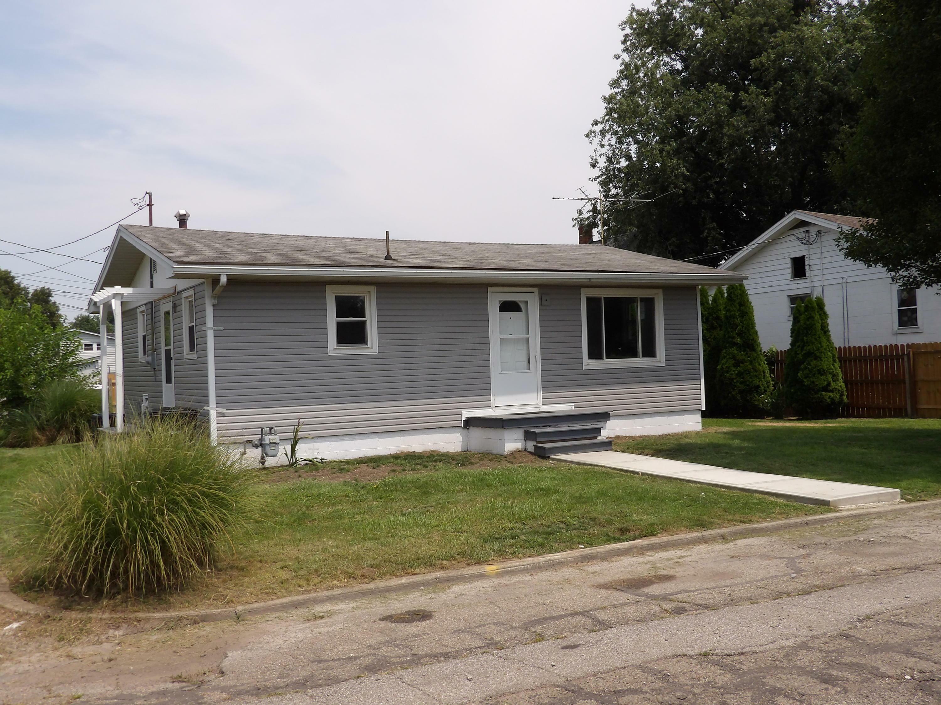 545 W 5th Avenue  Lancaster OH 43130 photo